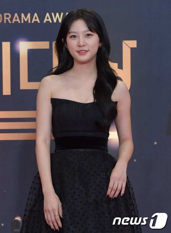[사진] 김새론 '아저씨' 아역배우의 폭퐁 성장