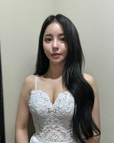 박준형과 유정이 '촌스럽게 in 시크릿 아일랜드'에서 첫 만남을 가졌다. /사진=유정 인스타그램 