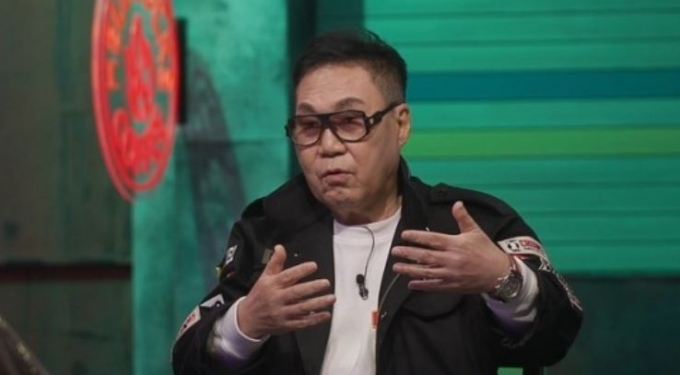 가수 겸 화가 조영남이 "그림 대작 논란으로 집만 남기고 홀랑 다 날렸다"는 폭탄 고백으로 주위를 깜짝 놀래켰다. /사진=MBN '신과한판' 제공