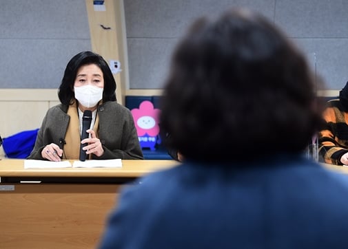 19일 이재명 더불어민주당 대선 후보 선대위 박영선 디지털대전환위원장이 과학기술부총리제 도입의 필요성을 언급했다. 사진은 박 위원장. /사진=뉴스1