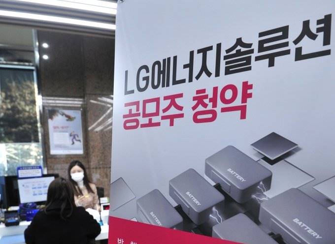 442 ڰ  LGַ   û Ⱑ ߰ſ鼭 ''( ) ǳ ٽ Ҿ.    ѱ 翡  ûû ϴ ./=1