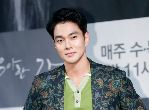 배우 이규한(42)이 폭행 시비 관련, 검찰에서 무혐의 처분을 받았다. /사진=뉴스1