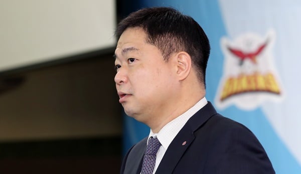 방송인 현주엽이 자신의 학교폭력 폭로한 누리꾼이 무혐의 처분을 받자 이의신청을 제기했다. /사진=뉴스1