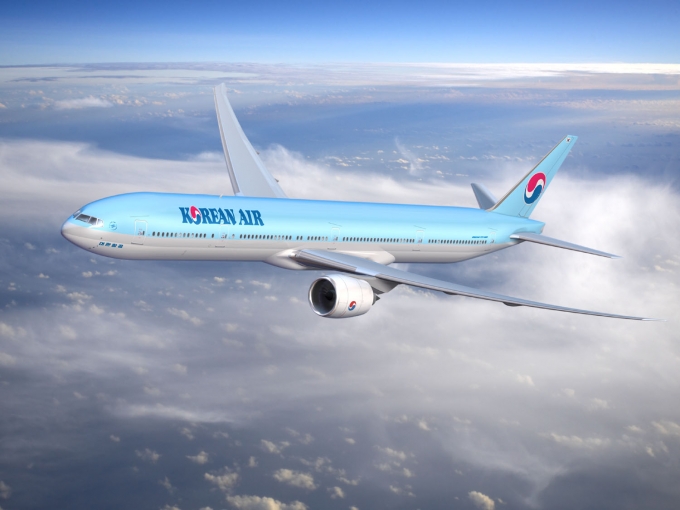 װ ĸ-õ 뼱 װ⿡ ģȯ Ḧ Ѵ.  ĸ-õ 뼱 ԵǴ  777-300ER װ. /=װ