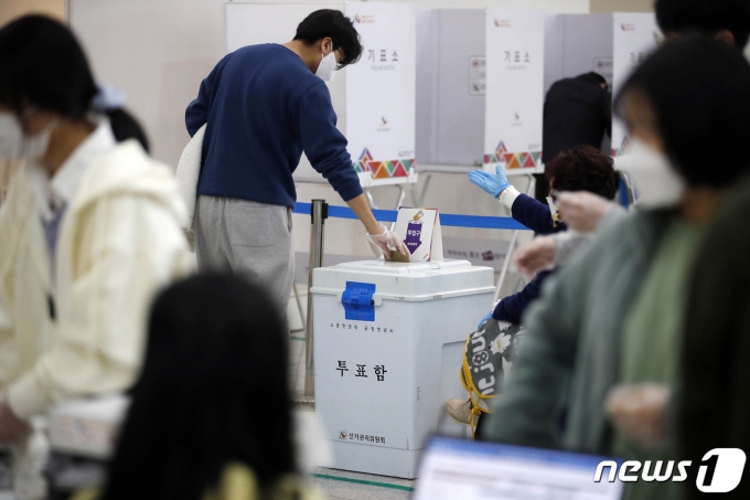 [뉴스1 PICK]20대 대선 사전투표율 최종 36.9% '역대 최고' 