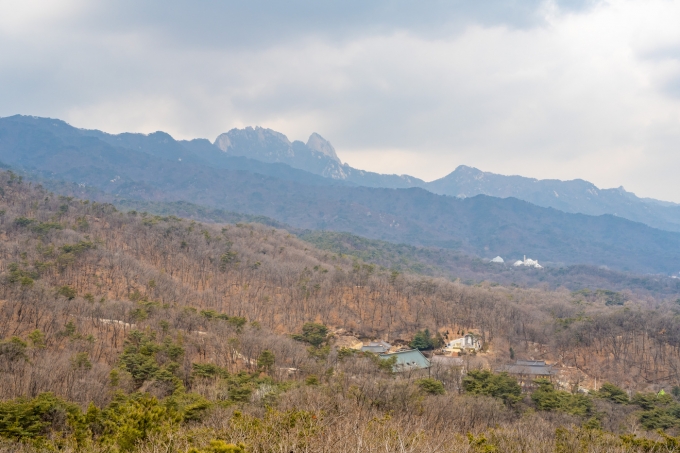 구름 전망대에서 바라본 북한산
