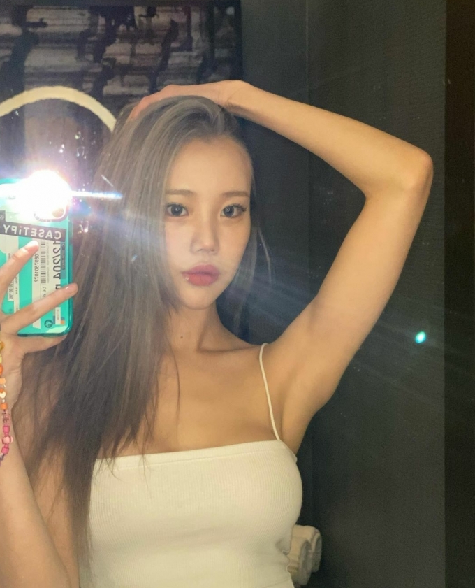 모모랜드 주이가 다이어트 후 달라진 모습을 사회관계망서비스(SNS)에 게시했다. /사진=주이 공식 인스타그램 캡처.