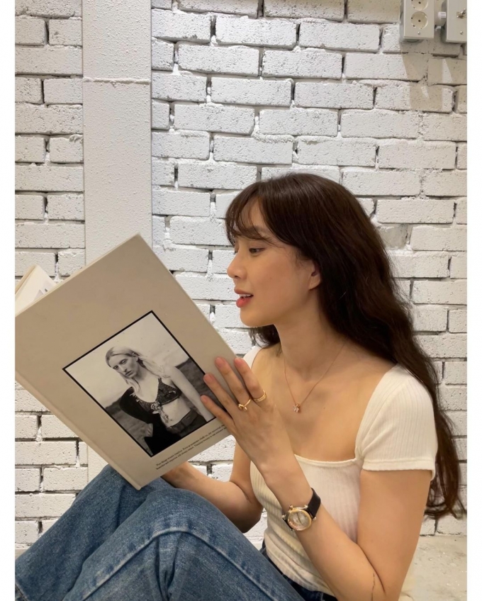 사진=정려원 인스타그램