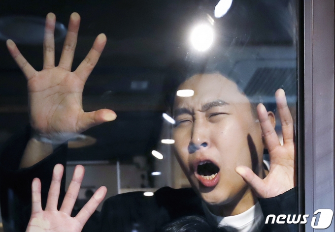 서울 마포구 한 카페. '피식대학' 이용주 인터뷰/뉴스1 © News1 권현진 기자