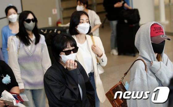 [사진] 트와이스, 도쿄톰 콘서트 잘 마치고 왔어요