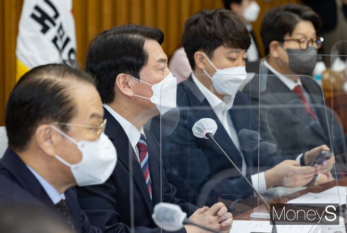 [머니S포토] 안철수 