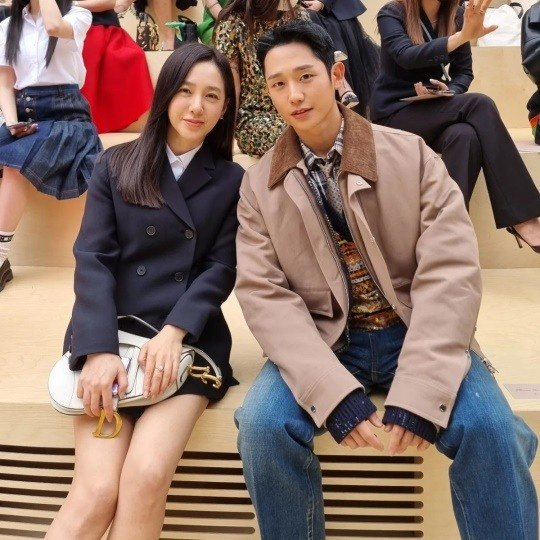 박주미가 세월을 거스르는 동안 미모를 과시했다./사진=박주미 SNS 