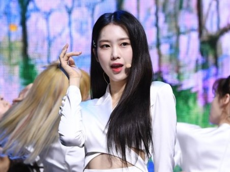그룹 오마이걸이 6인조로 팀을 재편한다. /사진=장동규 기자
