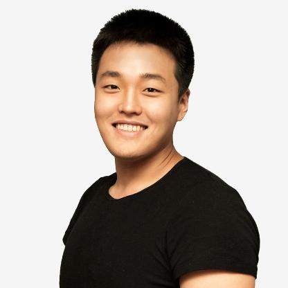 신원미상의 인물이 권도형 테라폼랩스 최고경영자의 자택에 찾아가 초인종을 눌렀다는 신고가 들어와 경찰이 수사를 벌이고 있다. 사진은 권 대표. /사진=페이스북 갈무리 캡처