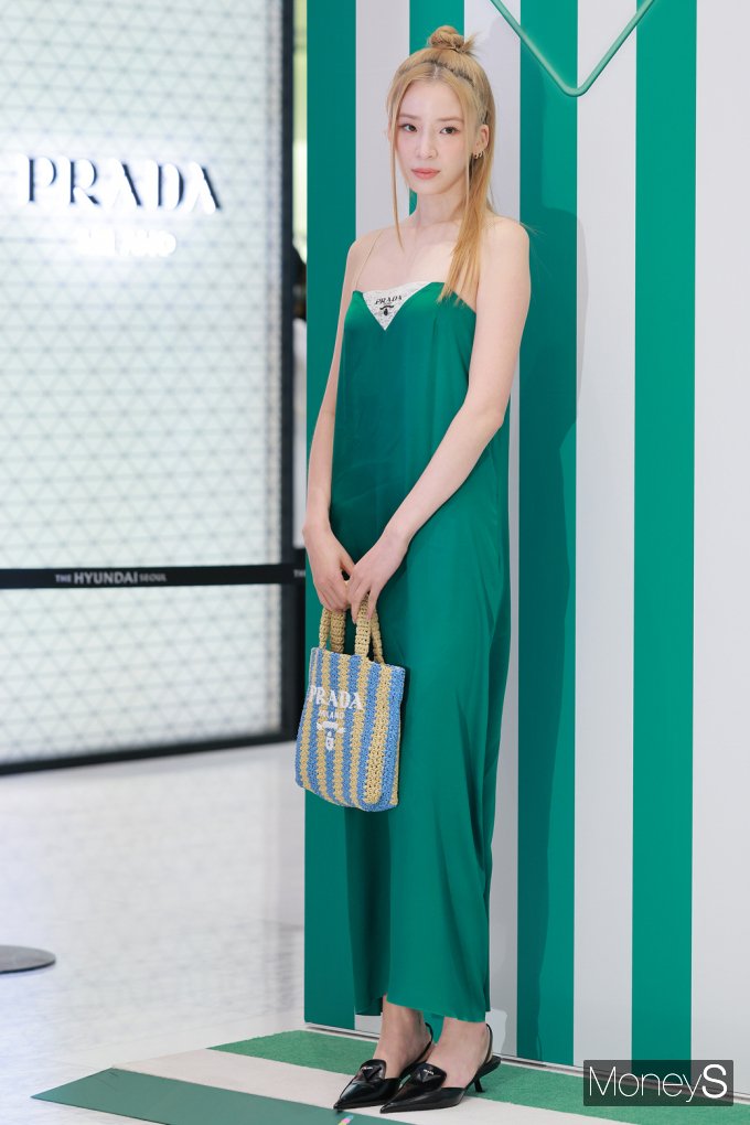 [머니S포토] 아이린 '초록초록 여신이 여기에...'