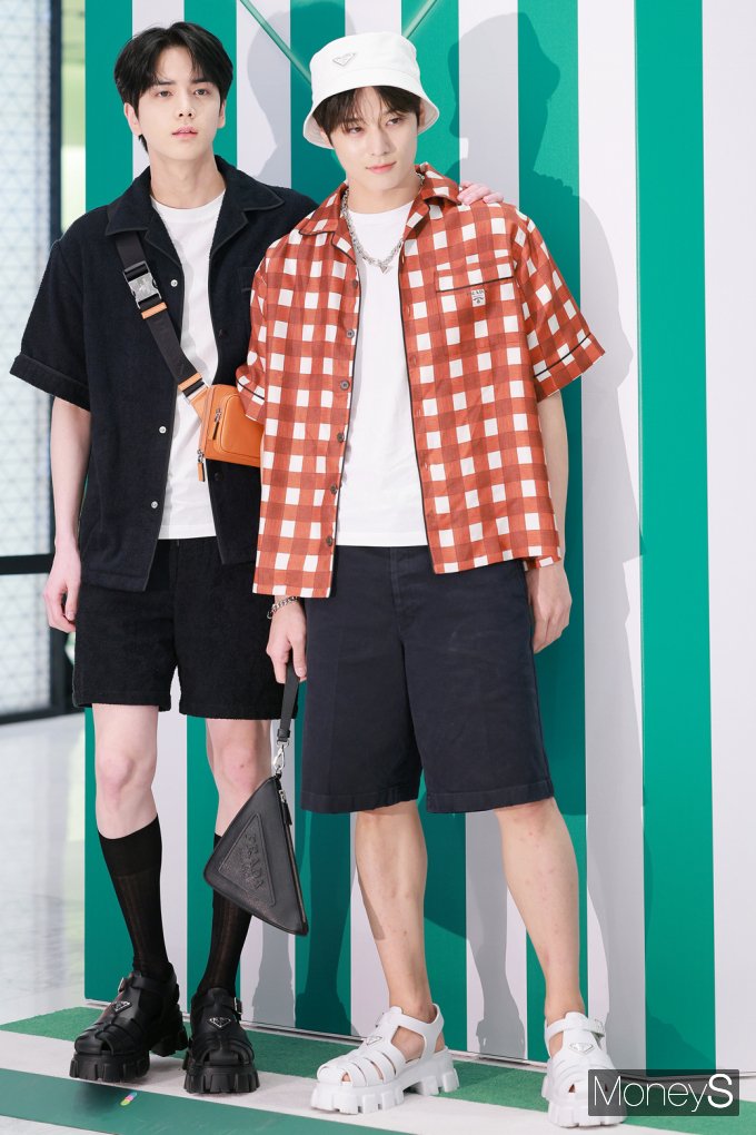 [머니S포토] 더보이즈 영훈·주연, 꾸러기 여름 패션