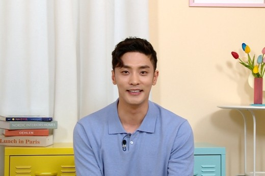 배우 성훈이 개그우먼 박나래와의 열애설을 해명했다. /사진=KBS 2TV '옥탑방의 문제아들' 제공