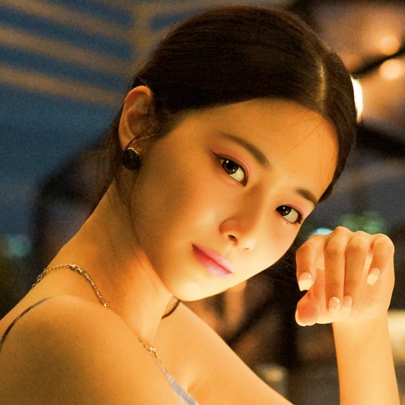 인공지능(AI)과 메타버스 등 기술의 발전으로 가상인간 시장이 빠르게 성장하고 있다. 사진은 넵튠 자회사 온마인드가 제작한 가상인간 수아. /사진제공=넵튠
