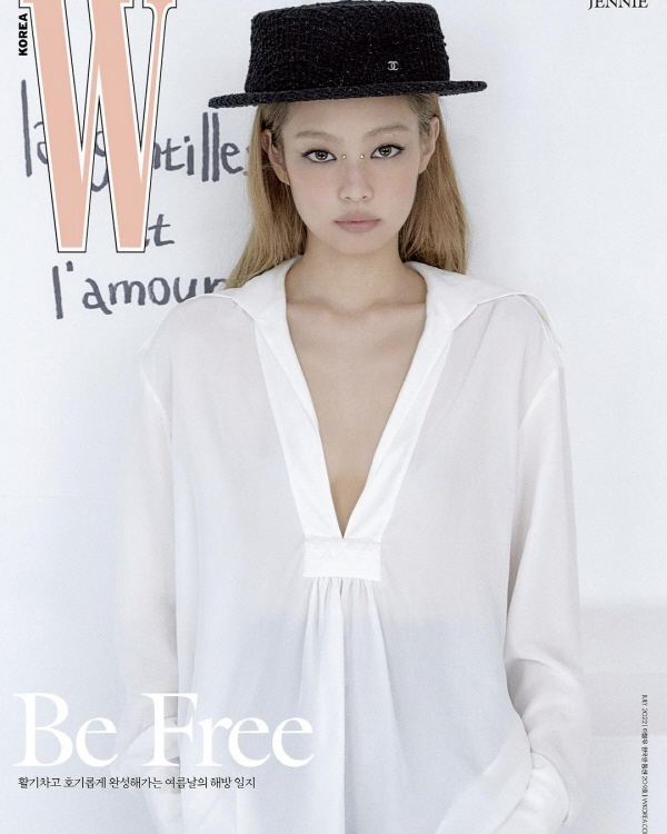 사진=제니 인스타그램/W KOREA