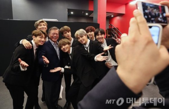 더 타임스가 방탄소년단 활동 중단과 관련한 입장을 밝혔다./사진=머니투데이