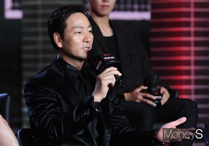 [머니S포토] '종이의 집' 박해수 