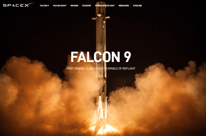 스페이스X(SpaceX)는 세계 최초로 개발한 로켓 재사용 기술을 보유하고 있다. 사진은 스페이스X의 펠컨(Falcon)9의 모습. /사진=스페이스X 홈페이지 캡쳐