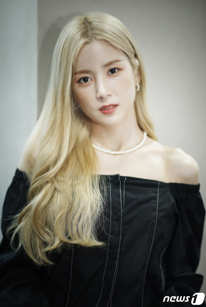 에이핑크 첫 유닛 초봄의 초롱 / 뉴스1 © News1 권현진 기자