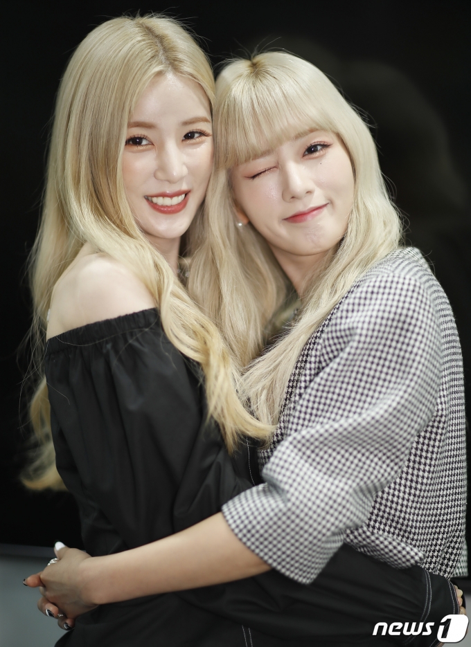 에이핑크 첫 유닛 초봄의 초롱(왼쪽)과 보미 / 뉴스1 © News1 권현진 기자