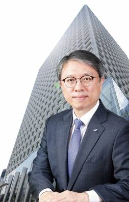올 상반기 삼성카드의 카드대출 이용금액이 급격히 줄었다. 토스뱅크의 대환대출 시범 운영과 DSR 규제 영향으로 분석된다. 사진은 김대환 삼성카드 사장./사진=삼성카드