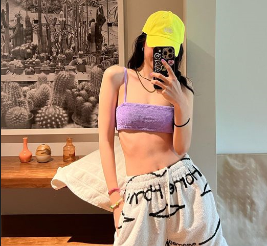 배우 손나은이 사진을 통해 자신의 일상을 공유했다. /사진=손나은 인스타그램 