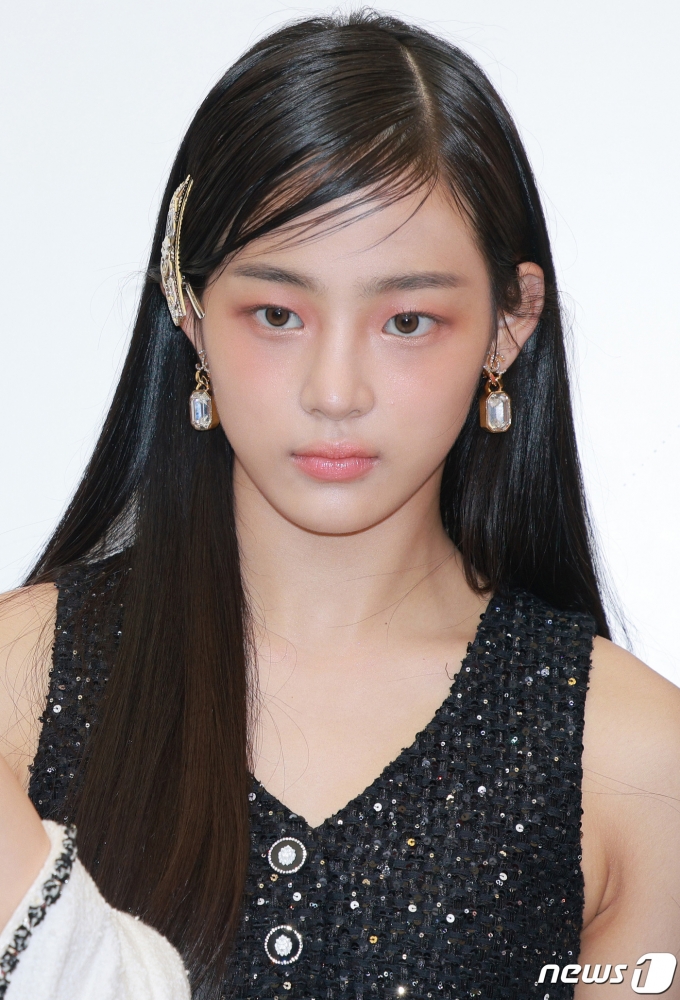 [사진] 민지, 뉴진스 신비로운 리더