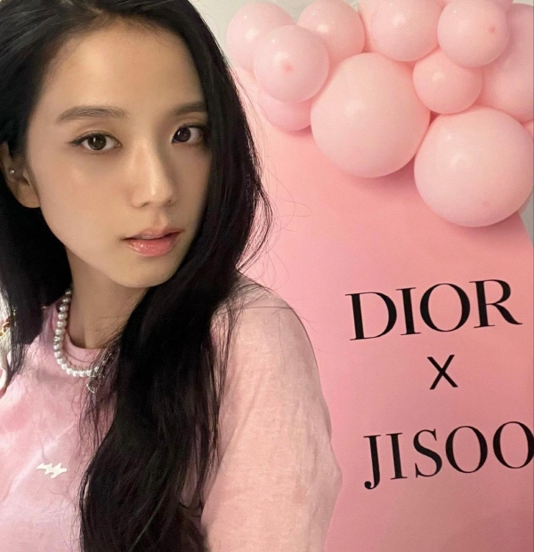 사진=지수 인스타그램