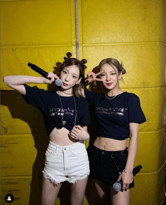 태연이 최근 9㎏을 감량한 효연보다 더 마른 몸매를 과시했다. /사진=소녀시대 공식 인스타그램