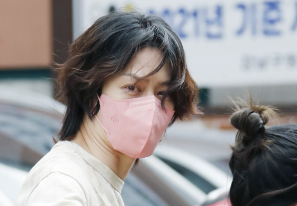 김희철이 SBS 미운 우리새끼에서 자신이 살고 있는 고가의 집을 공개했다. 사진은 기사 내용과 관련 없음./사진=뉴스1 