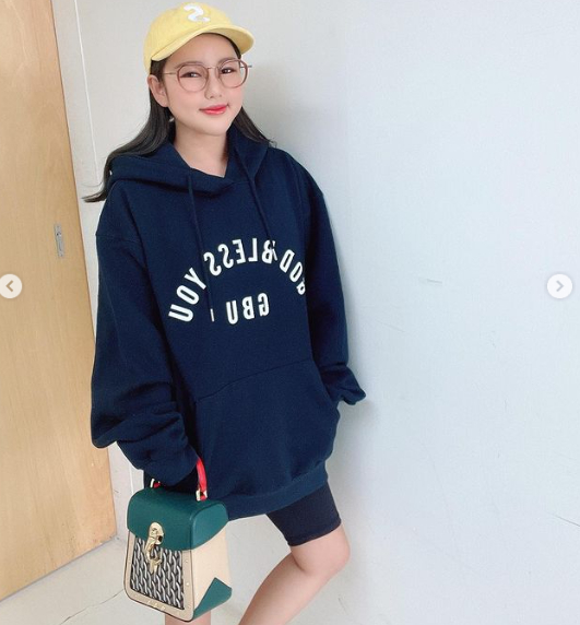 가수 송가인이 날씬한 자태를 뽐냈다./사진=송가인 인스타