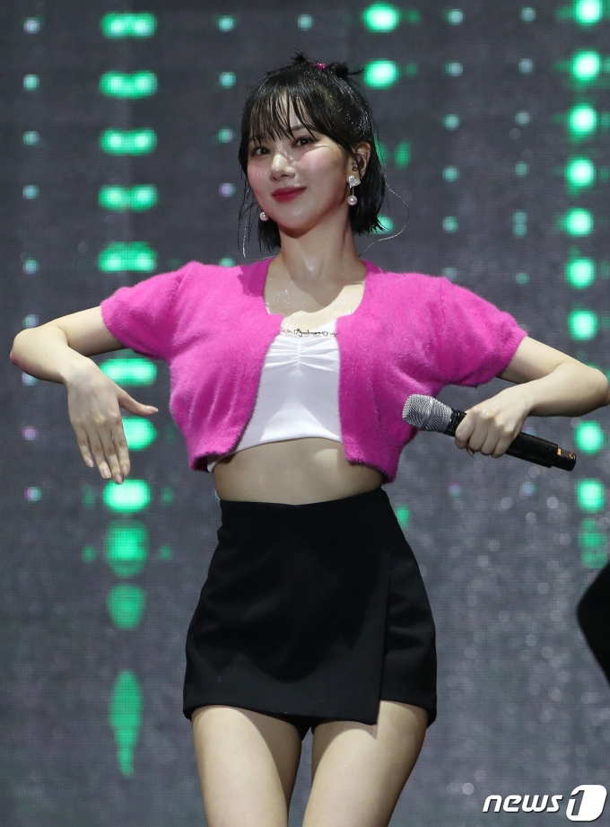 [사진] 비비지 은하, 폭우에도 끄덕없는 미모