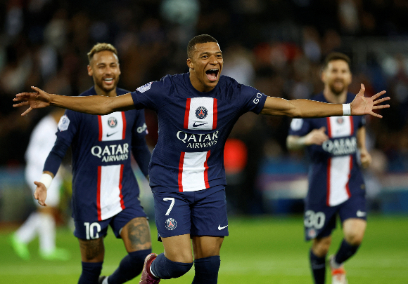 파리 생제르맹(PSG) 공격수 킬리안 음바페(24)가 축구선수 연봉 1위를 차지했다./사진=로이터