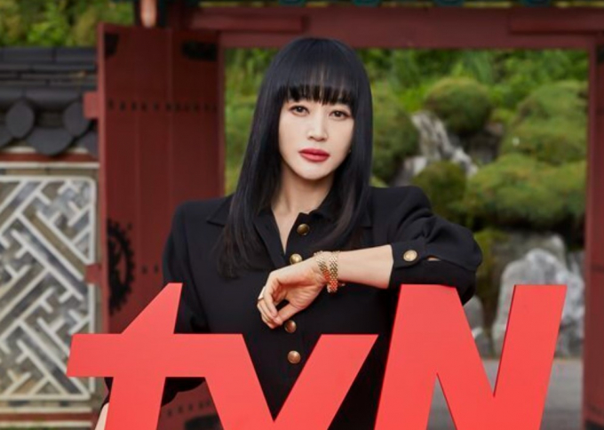 배우 김혜수가 ‘슈룹’으로 20년 만에 사극 드라마로 안방극장에 돌아온다. 사진은 지난 7일 온라인 생중계 된 tvN 토일드라마 '슈룹' 제작발표회에서의 배우 김혜수. /사진=tvN 제공