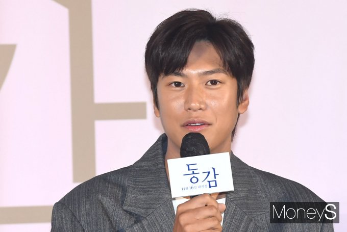 [머니S포토] 나인우 '훈훈한 남사친 비주얼'