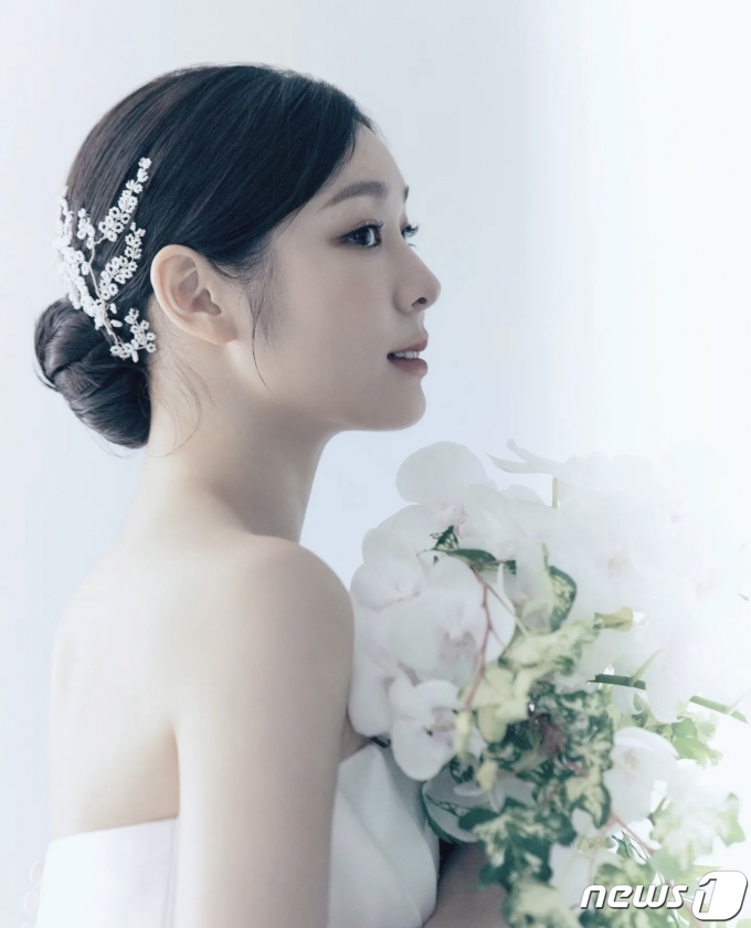 [사진] 눈부시게 아름다운 김연아 웨딩화보