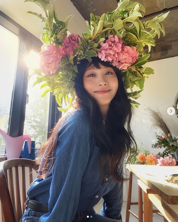 유인영, 꽃사슴 실사화?… 최근 근황 공개에 반응 '후끈'