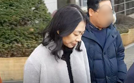 조현아 전 대한항공 부사장의 이혼 소송이 이번주 완료될 것으로 알려졌다. 사진은 지난 2019년 12월 재판을 받은 후 귀가하는 조 전 부사장. /사진=뉴스1