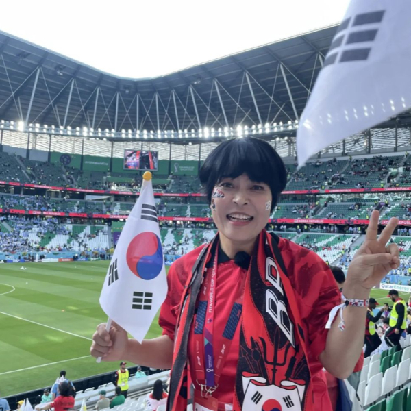 코미디언 조혜련이 카타르 도하를 장식한 축구선수 손흥민의 모습에 감동했다. /사진=조혜련 인스타그램