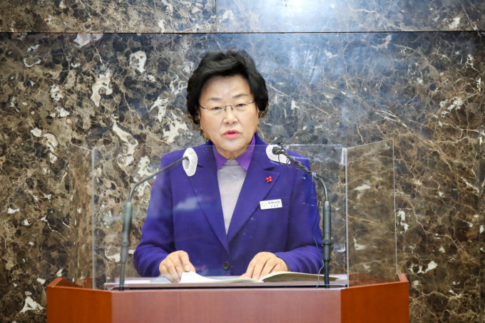 김경희 이천시장이 1일 이천시의회 제232회 제2차 정례회 시정연설에서 발언하고 있다. / 사진제공=이천시