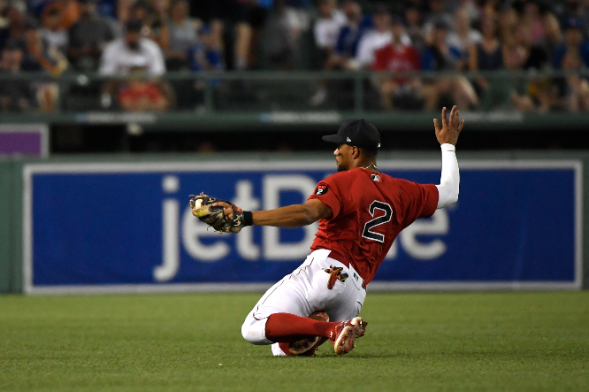 잰더 보가츠가 미국 메이저리그(MLB) 샌디에이고 파드리스로 이적했다. 사진은 지난 7월23일(한국시각) 미국 메사추세츠주 보스턴 펜웨이파크에서 열린 MLB 정규리그 경기에서 보가츠가 수비하는 모습. /사진=로이터
