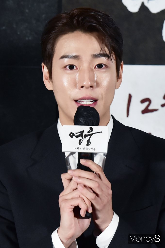 [머니S포토] 영웅 이현우 