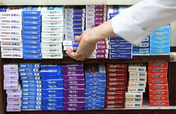 최근 중국에서 신종 코로나바이러스 감염증(코로나19)이 확산하면서 국내 감기약이 중국으로 유통될 수 있다는 우려가 제기된다. /사진=뉴스1