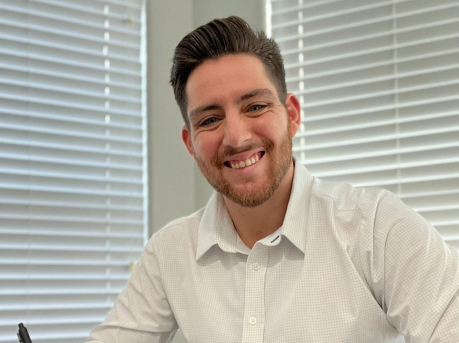 KBO리그 LG트윈스가 새 외국인 타자로 오스틴 제임스 딘을 영입했다. 사진은 22일 LG가 새 외국인 타자 영입 소식을 알리며 올린 사진. /사진=LG트윈스 홈페이지