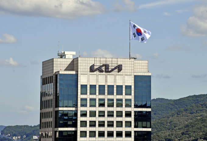 기아가 지난해 290만3619대의 판매 실적을 달성했다. 사진은 서울 양재동 기아 사옥. /사진=기아