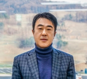 샴빌라CC 이완국 회장(재능기부협회 제공)